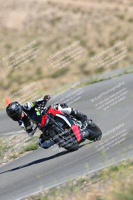 media/Oct-14-2023-TrackXperience (Sat) [[0517685739]]/Level 1/session 2 turn 4/